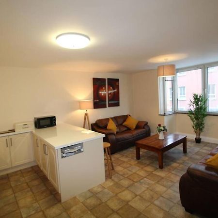 Ferienwohnung Large 3 Bed, Galway City Centre Exterior foto