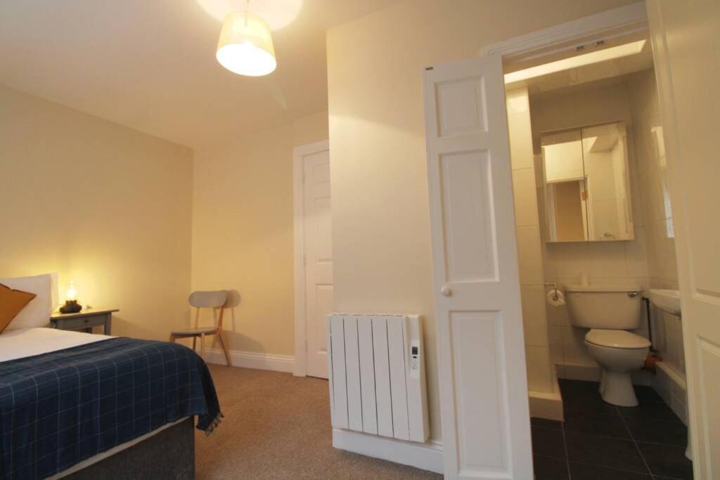 Ferienwohnung Large 3 Bed, Galway City Centre Exterior foto