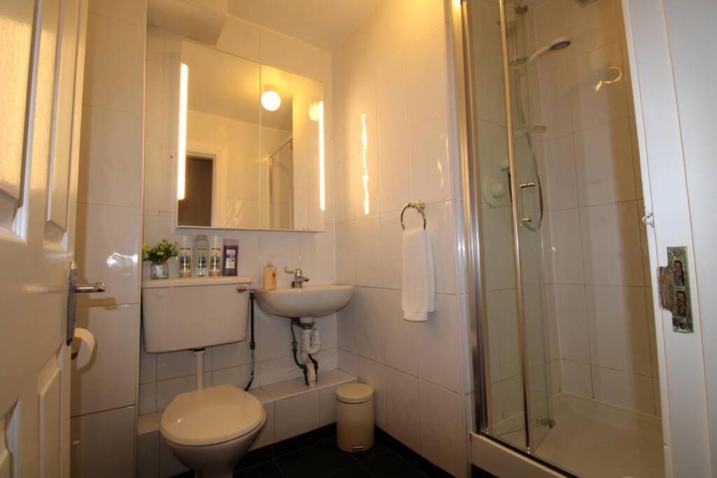 Ferienwohnung Large 3 Bed, Galway City Centre Exterior foto