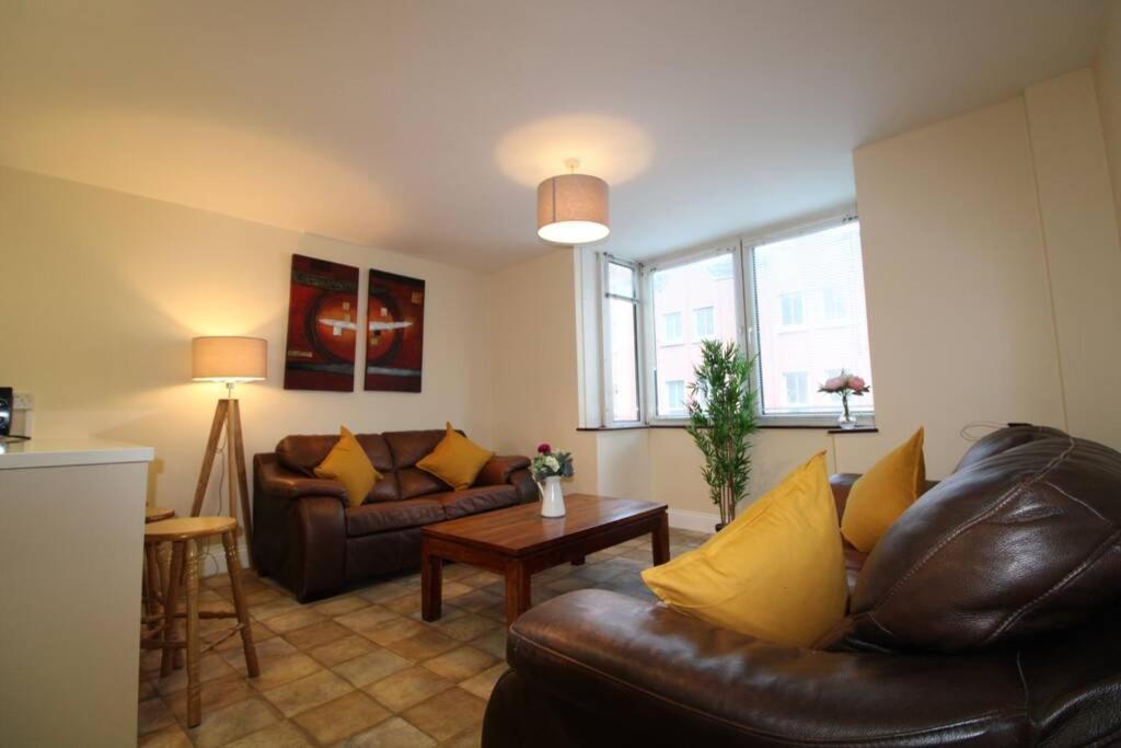 Ferienwohnung Large 3 Bed, Galway City Centre Exterior foto